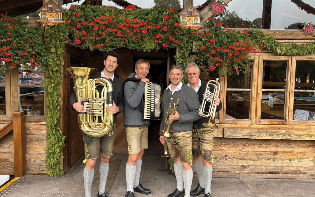 Volksmusikabend im Brunnenhof: 4 Hinterberger Musikanten gastieren in Bad Aibling
