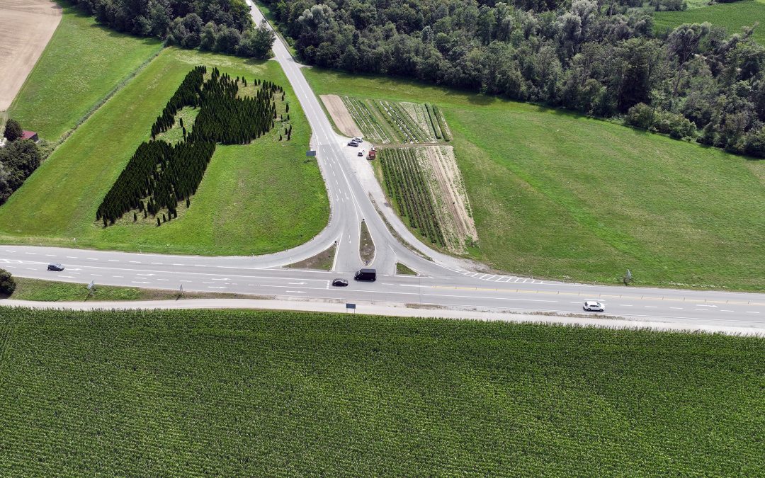 B 15: Ampel soll Unfallschwerpunkt an der Abzweigung nach Griesstätt entschärfen