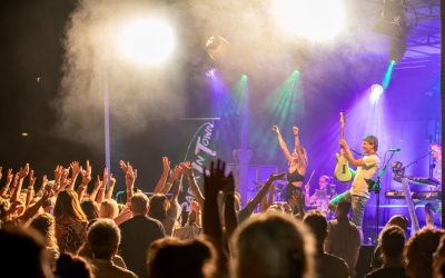 Parkfest „Hollywood“ bringt Glamour in den Kurpark Bad Aibling