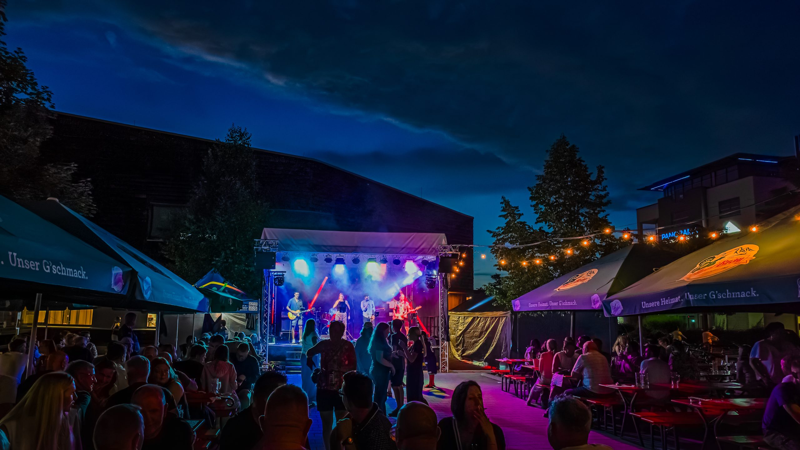 Stadtteilfest bei Nacht Stadtteilverein Happing e.V.