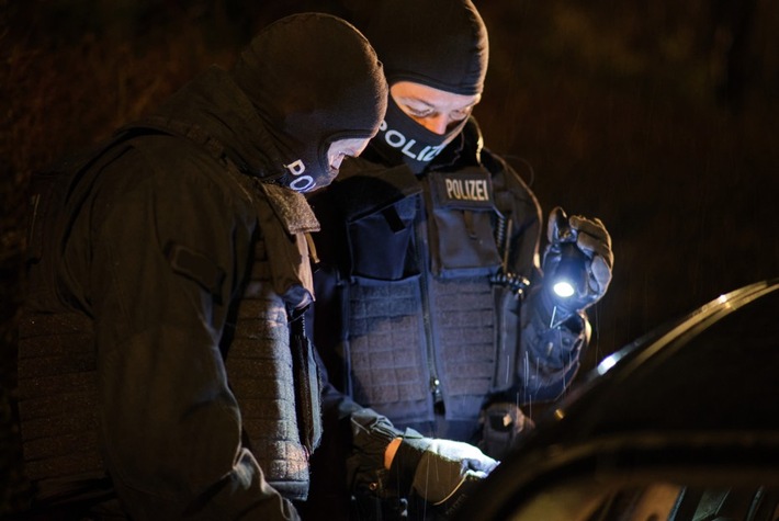Mutmaßliche Schleuserbande: Festnahmen nach Ermittlungen von Staatsanwaltschaft Traunstein und Bundespolizei