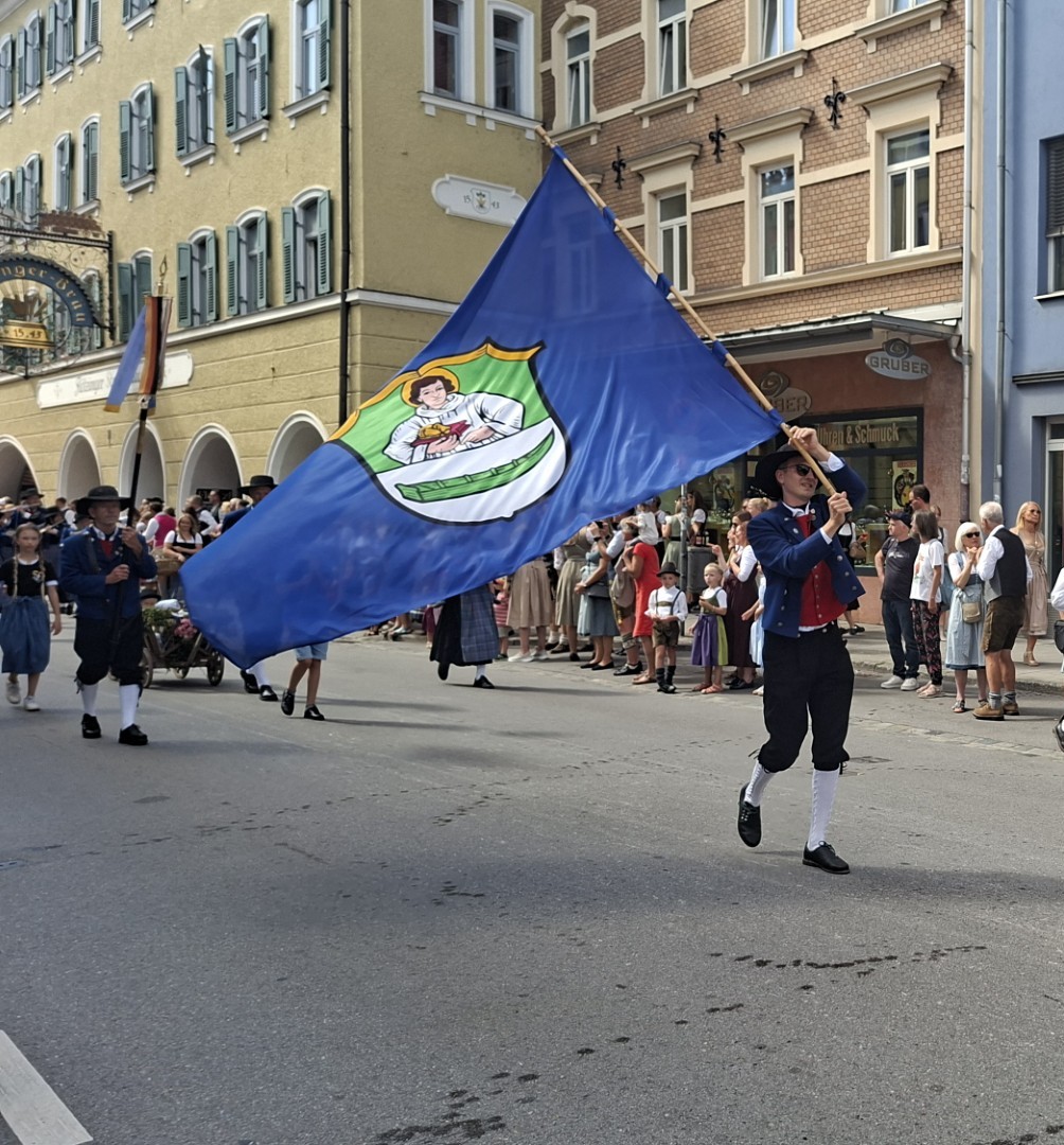 389ce47b-e084-4008-8bb6-a99c270cd3ab Herbstfest Rosenheim Einzug 2026. Fotos: Innpuls.me