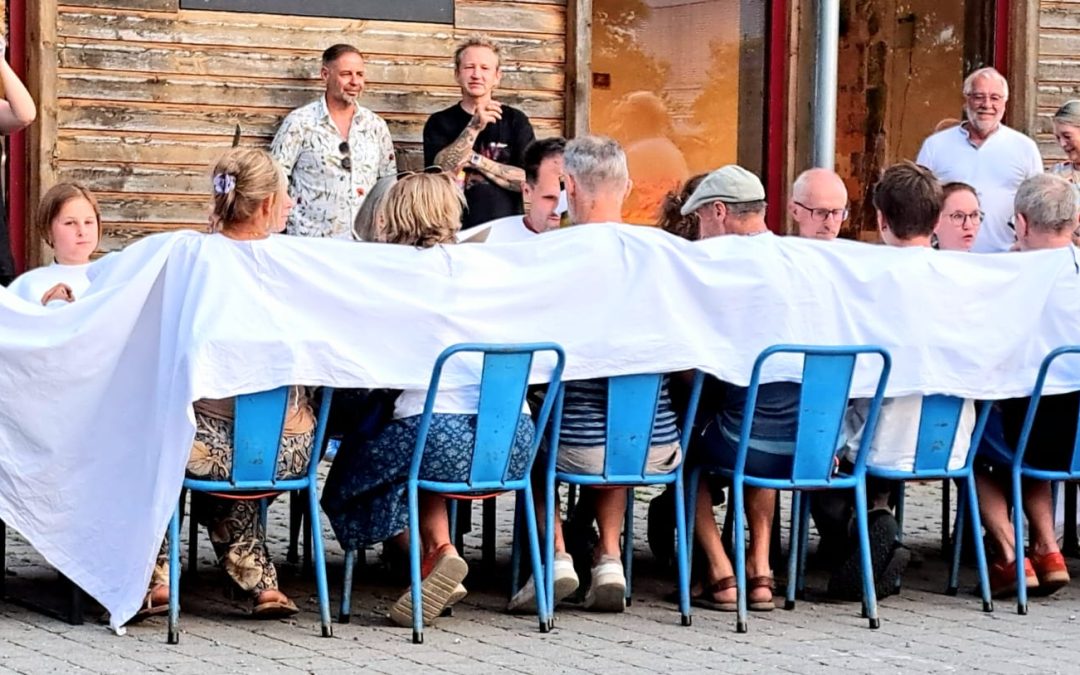Kunst auf Zeit: „Drehmoment“ bringt Leben in leerstehende Räume