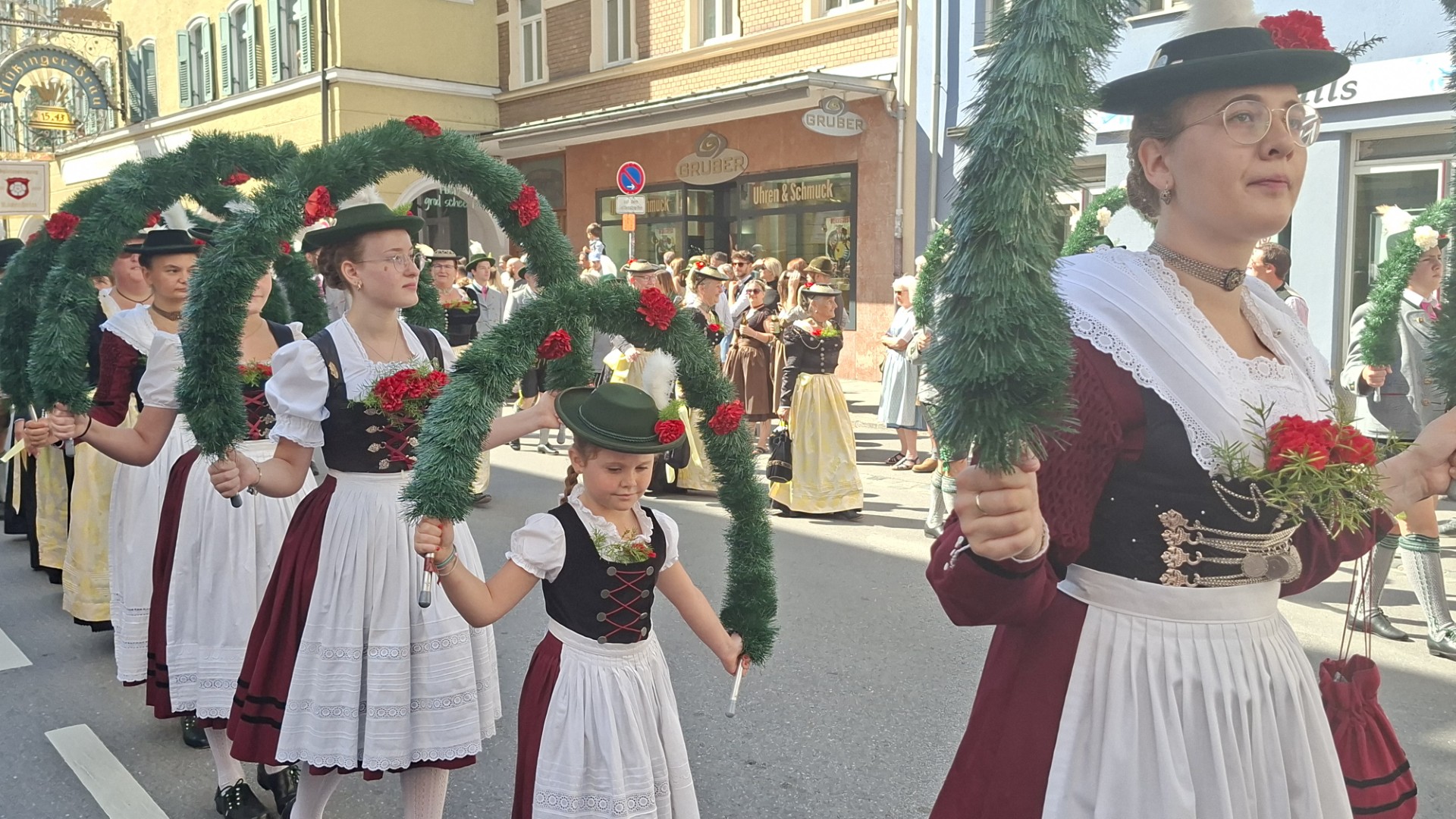 cdb9e040-e862-4505-afd4-a8a3ebd9a5a5 Herbstfest Rosenheim Einzug 2026. Fotos: Innpuls.me