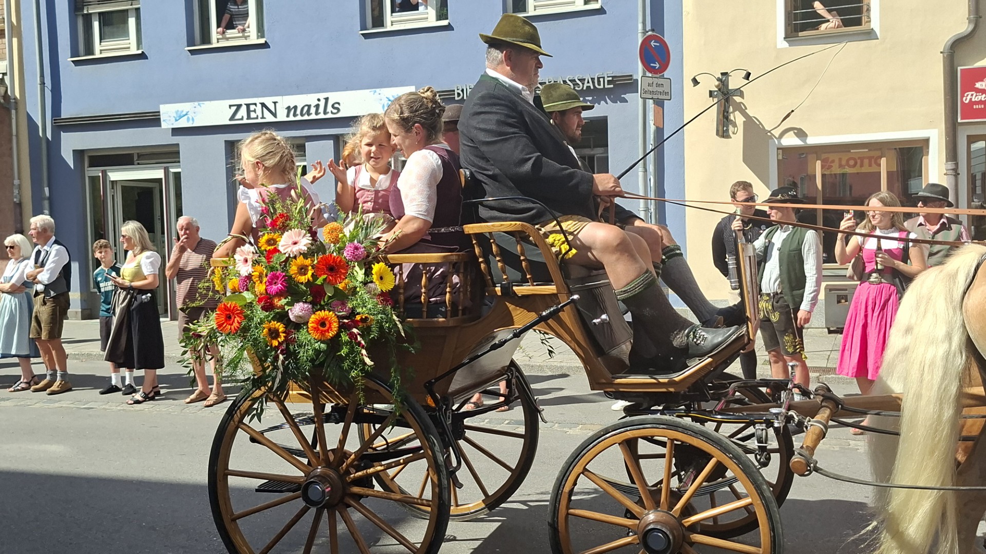 f02cb158-2d2f-4b2a-b38f-3c53406e2002 Herbstfest Rosenheim Einzug 2026. Fotos: Innpuls.me