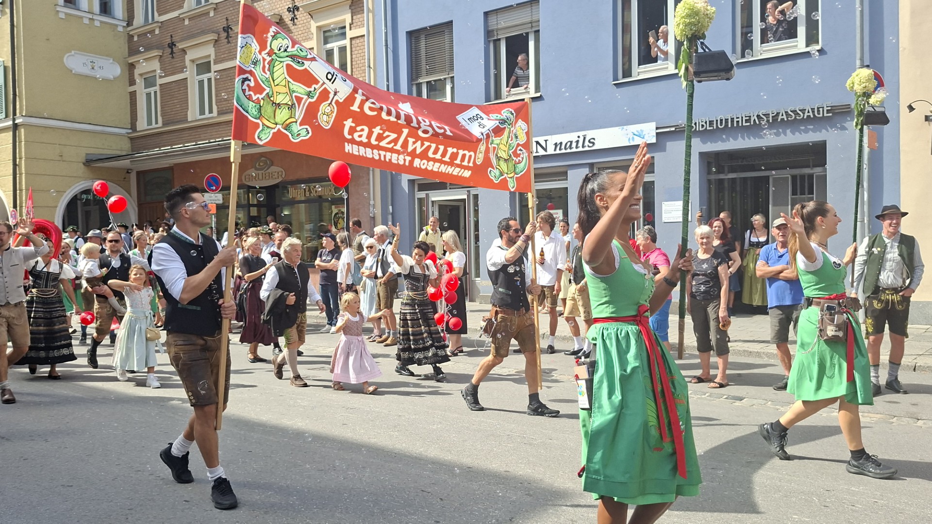 f0dc38da-e4af-4d73-b1a4-076464a4c910 Herbstfest Rosenheim Einzug 2026. Fotos: Innpuls.me