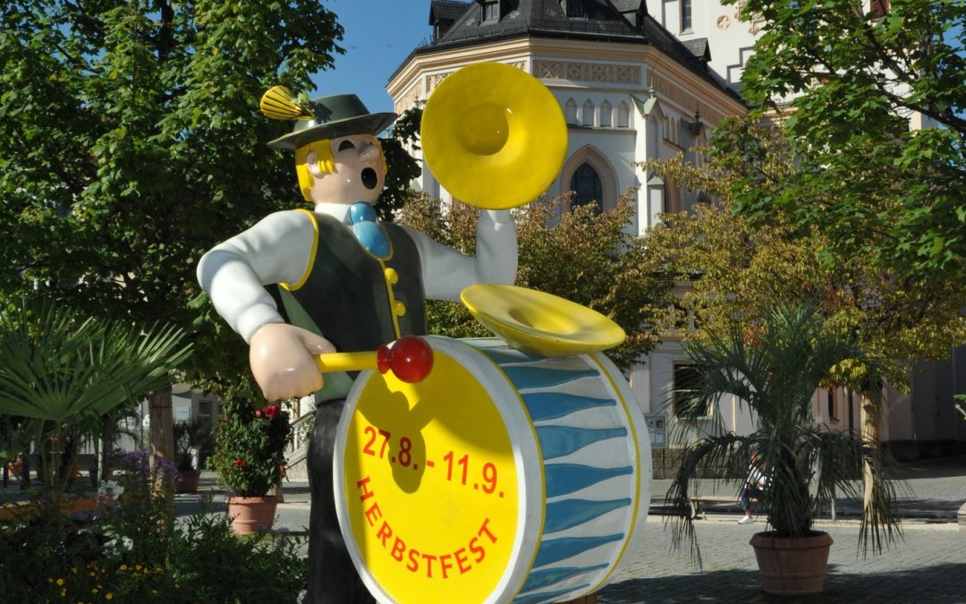 Wiesn-Notizen: Der Wiesn-Trommler wird 75