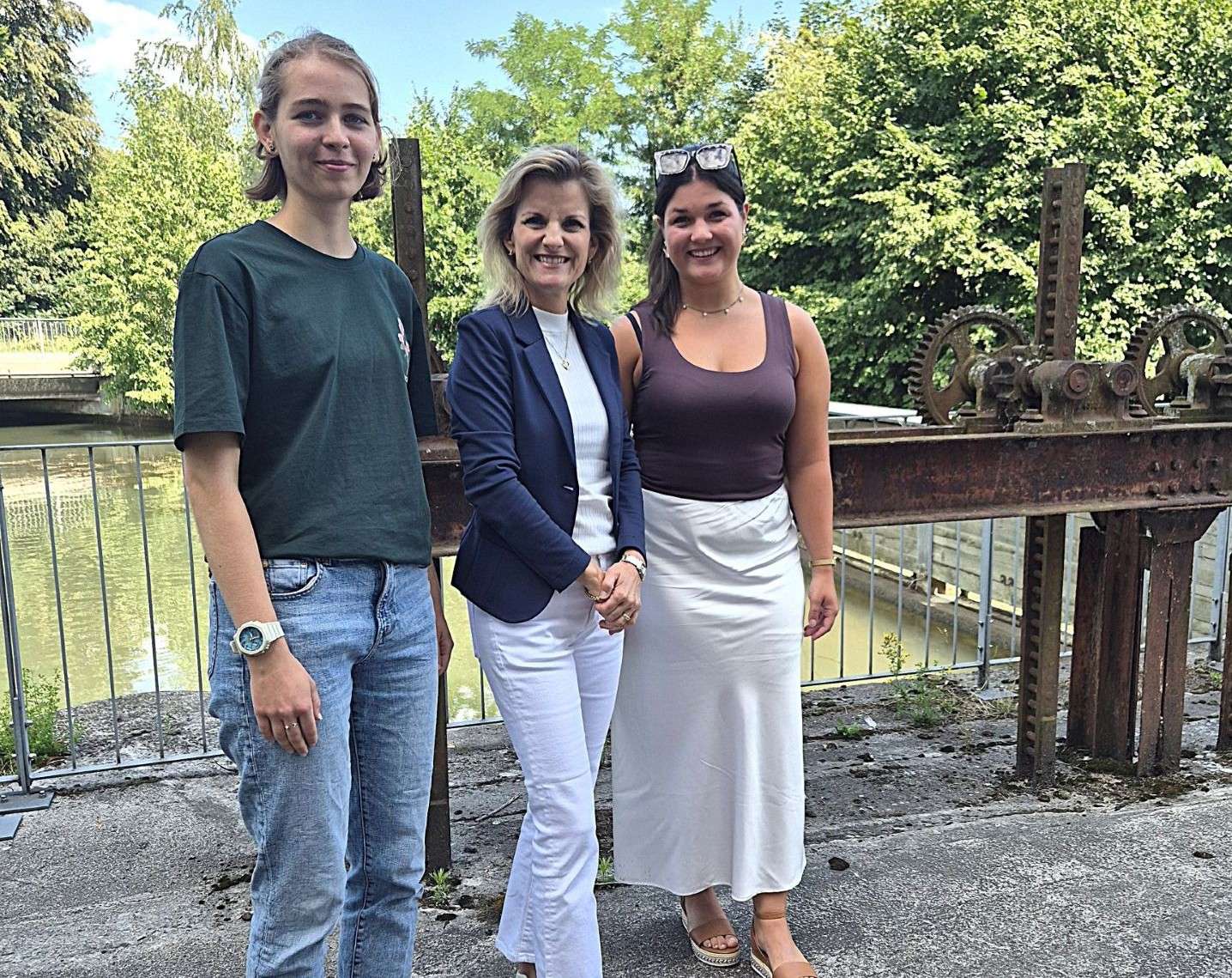 ppp1 Marlena Paul, Daniela Ludwig und Elena Albrecht (von links). Foto: Pressebüro Daniela Ludwig
