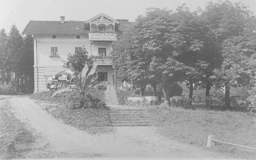 Historisches Foto: Gasthof Bahnhof in Krottenmühl am Simssee