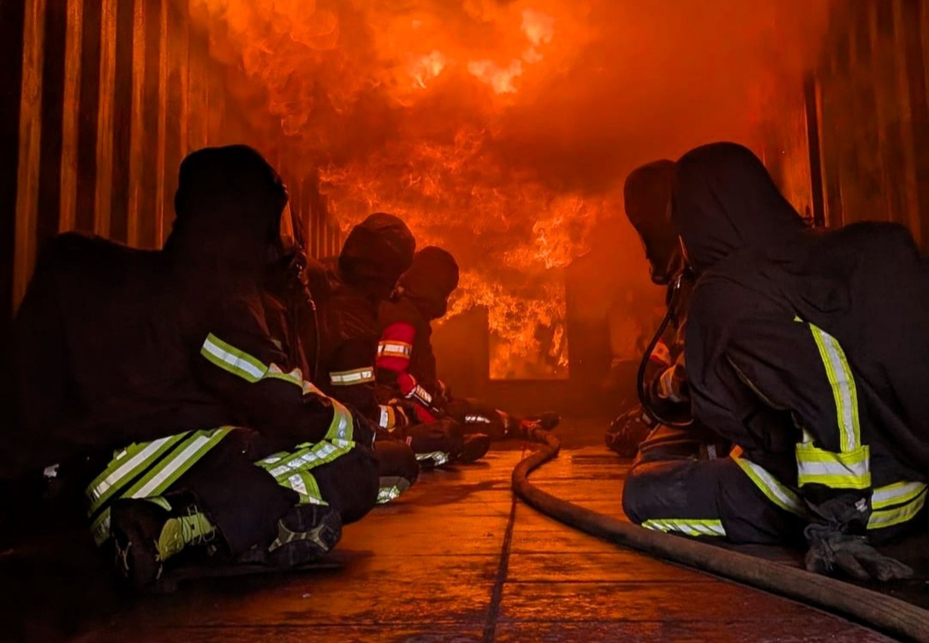 Bei der Übung, Copyright kreisfeuerwehrverband Traunstein Bei der Übung Copyright kreisfeuerwehrverband Traunstein