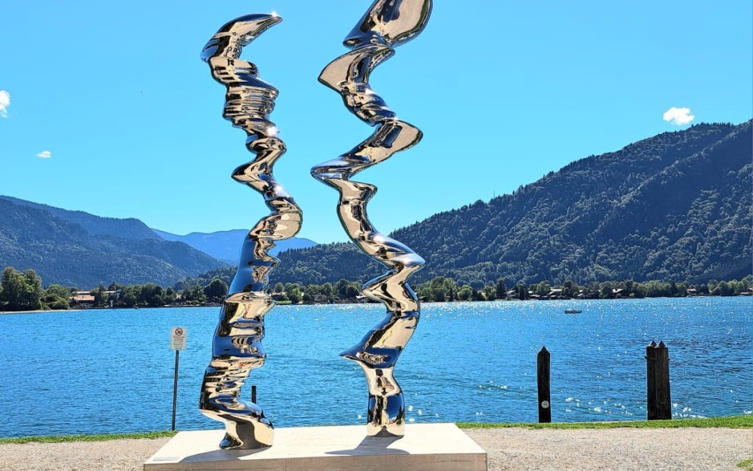 Tony Cragg am Tegernsee: Kunst, die sich mit jedem Schritt verändert