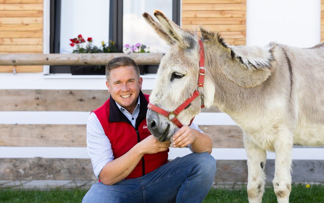 20 Jahre Gut Aiderbichl Deggendorf: Jubiläumsfest am Welttierschutztag