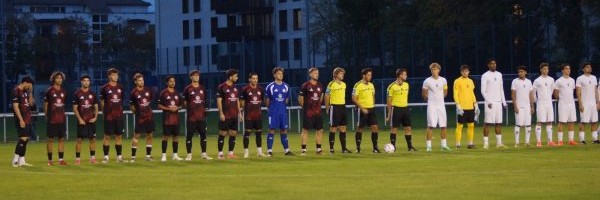 Bayernliga-TSV-1860-MUenchen-2-600×0 Die zweite Niederlage in Folge für die 1. Mannschaft des TSV 1860. Das Spiel gegen den TSV 1860 Rosenheim endete 0:4. Foto: TSV 1860 Rosenheim