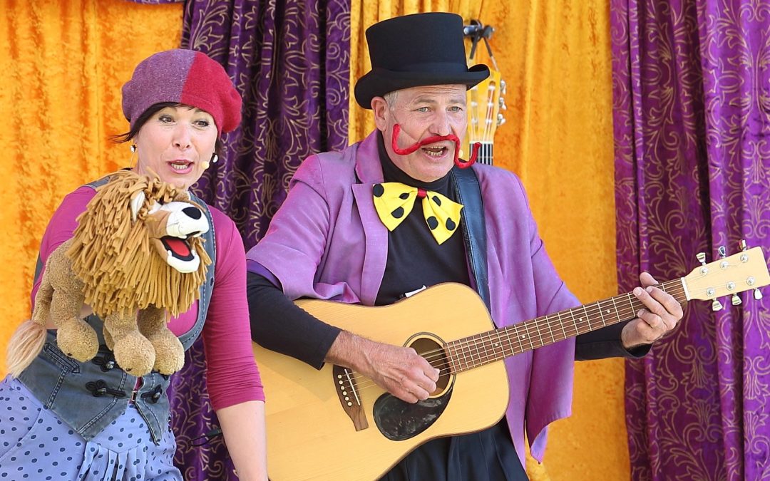 „Der Löwe lacht“: Kinderkonzert bei den Saitensprüngen in Bad Aibling