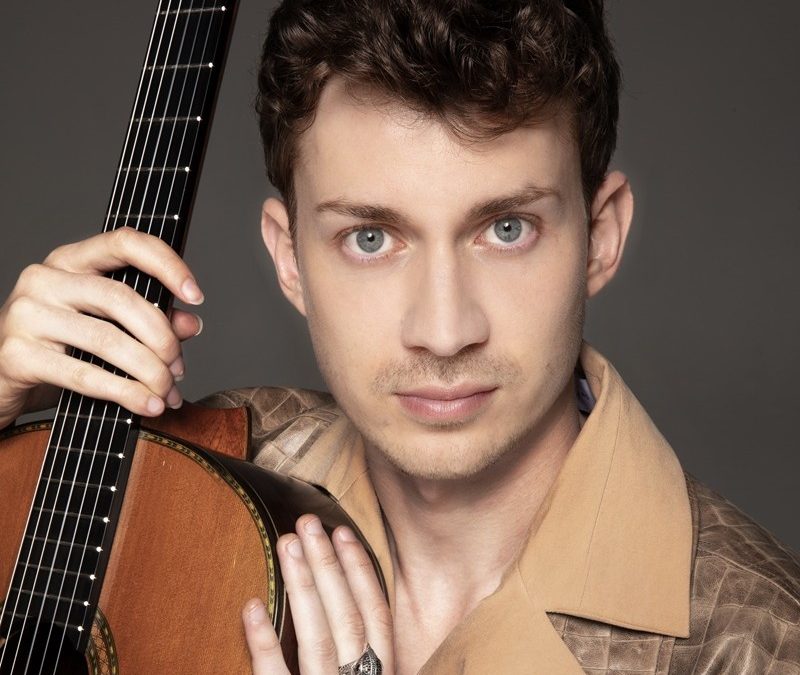 Gitarrist Thibaut Garcia gastiert bei den Saitensprüngen in Bad Aibling