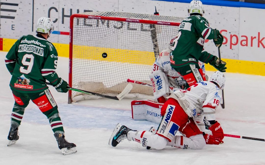 Starbulls Rosenheim schlagen Regensburg souverän mit 4:1